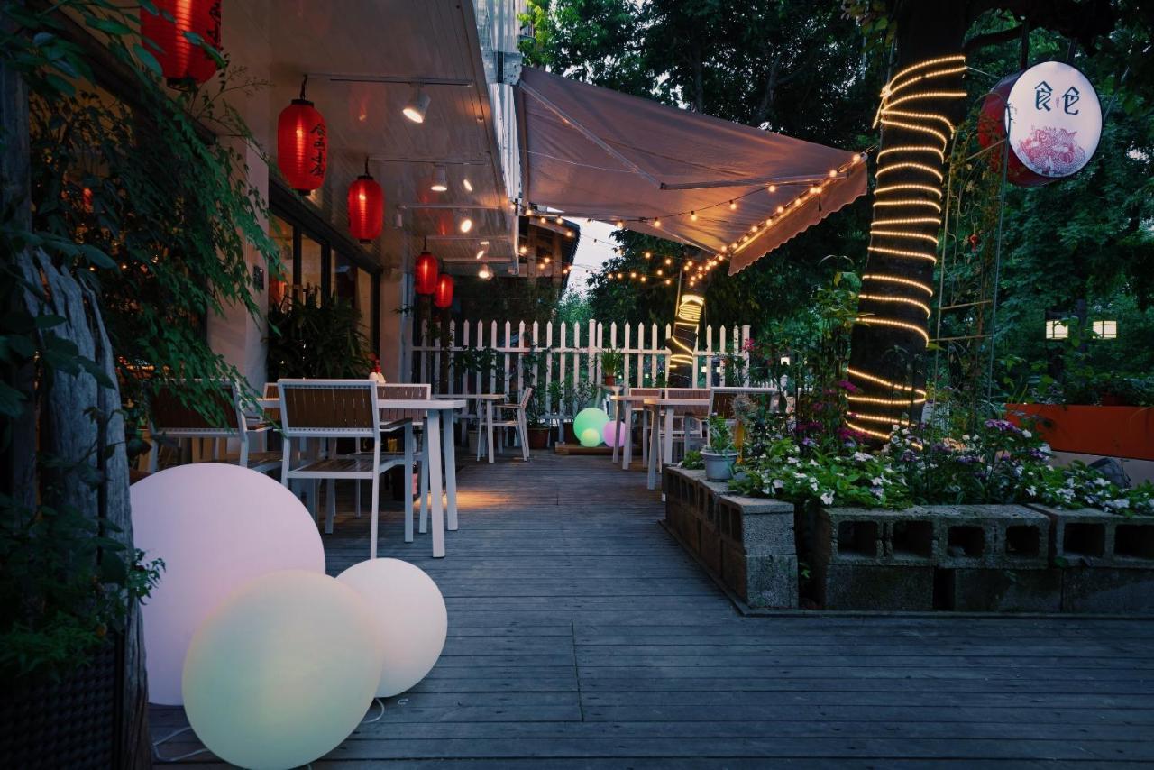 Ancient Street No.5 Youth Chic Hotel หวู่ยี่ฉาน ภายนอก รูปภาพ